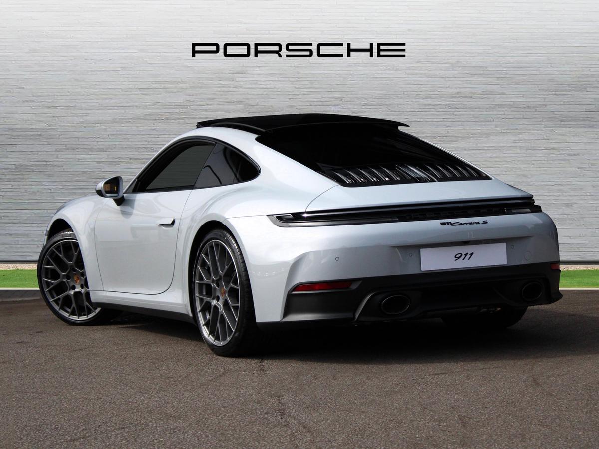 Used Porsche 911 2025 for sale - 76760653: Photo 2