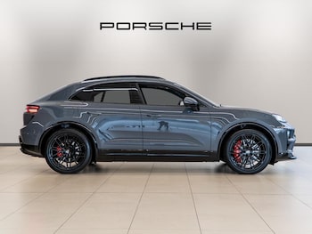 Used Porsche Macan 2025 for sale - 76679054: Photo