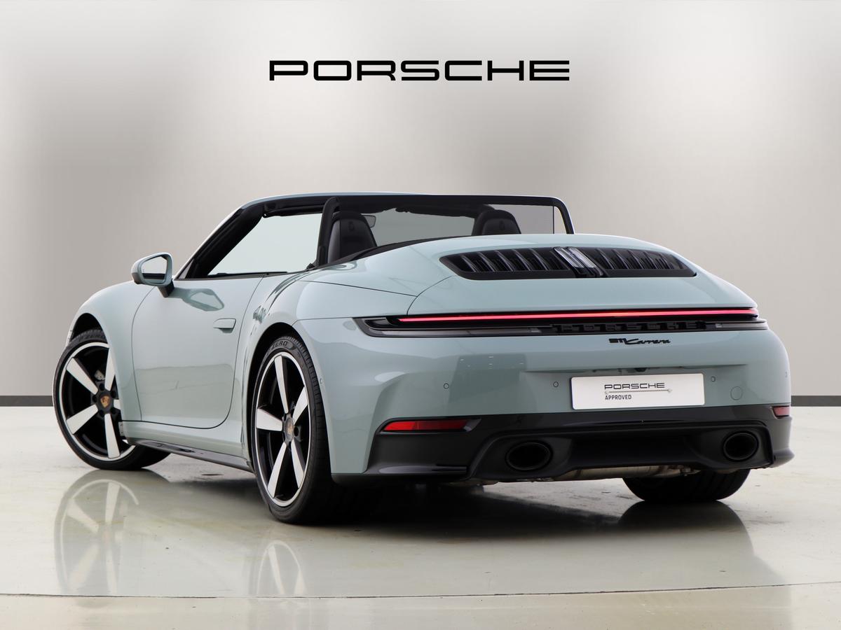 Used Porsche 911 2024 for sale - 76334037: Photo 2