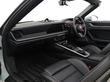 Used Porsche 911 2024 for sale - 76334037: Photo