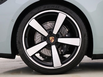 Used Porsche 911 2024 for sale - 76334037: Photo