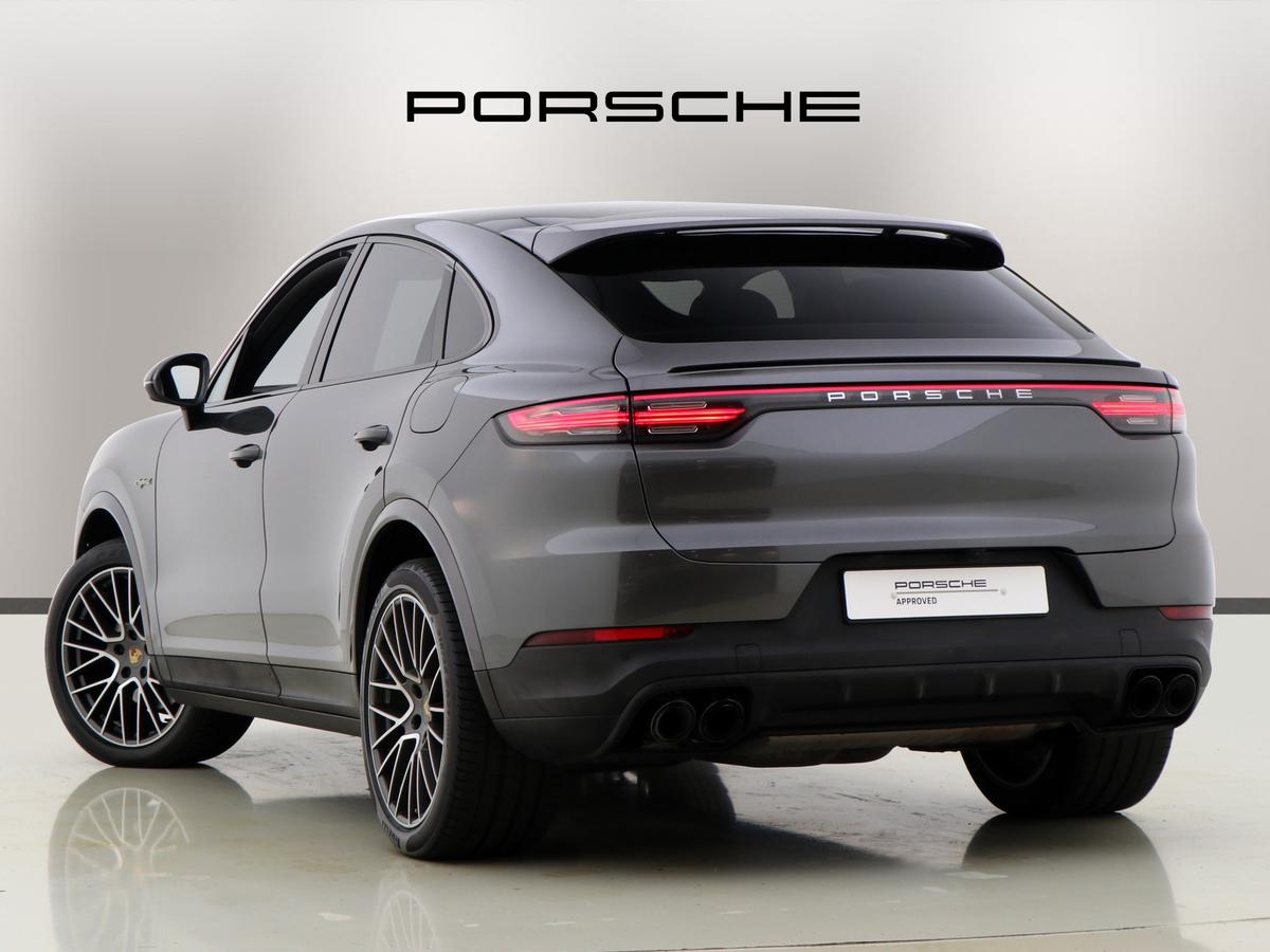 Used Porsche Cayenne 2020 for sale - 76681284: Photo 2