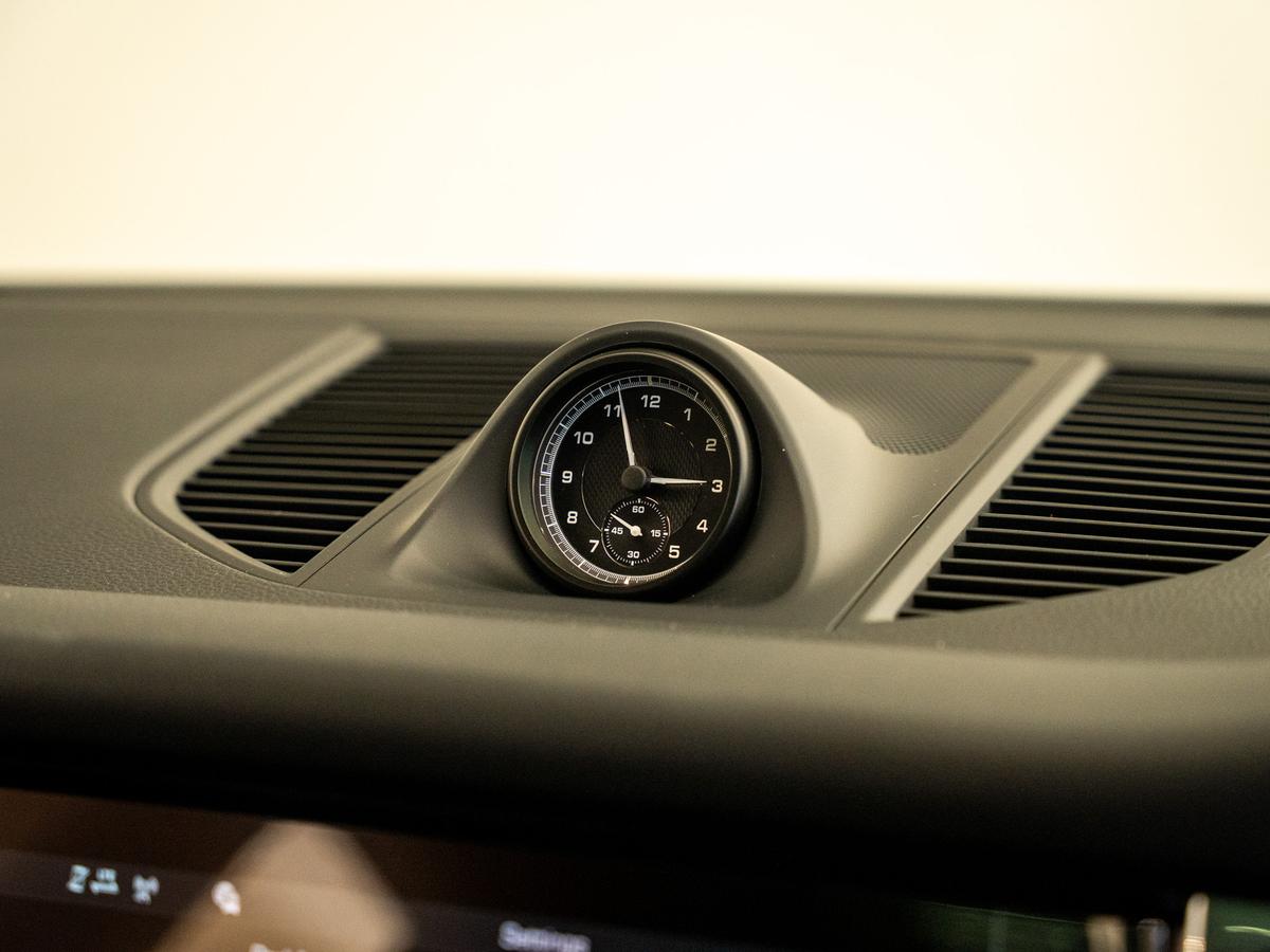 Used Porsche Macan 2025 for sale - 77533237: Photo 9