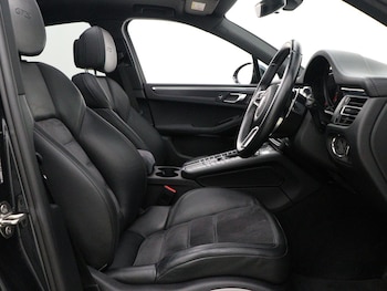 Used Porsche Macan 2021 for sale - 77033303: Photo