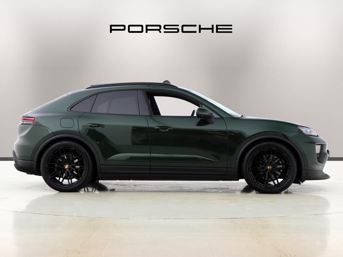 Used Porsche Macan 2025 for sale - 77533225: Photo 5