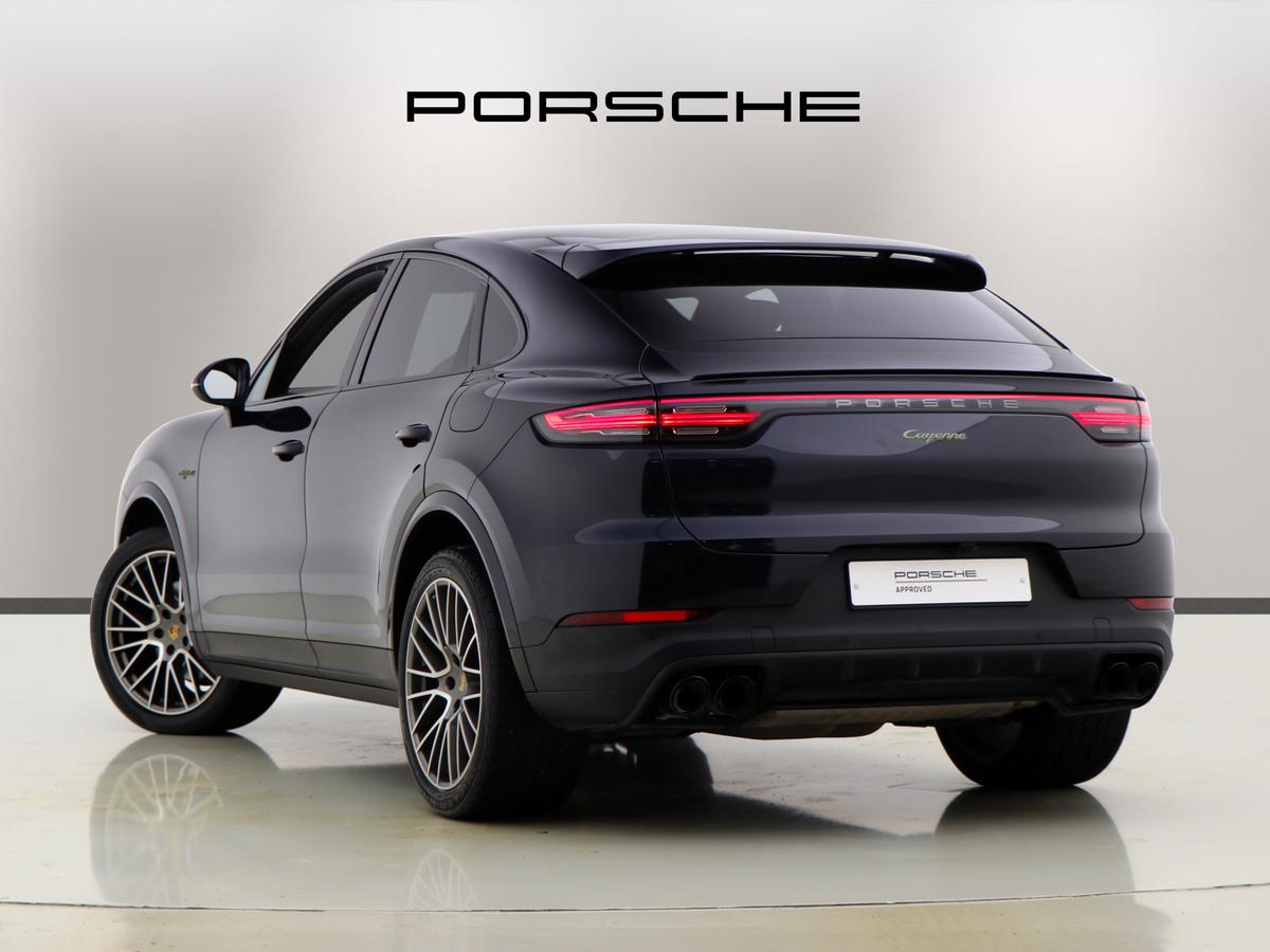 Used Porsche Cayenne 2023 for sale - 77533132: Photo 2