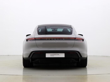Used Porsche Taycan 2022 for sale - 77607460: Photo