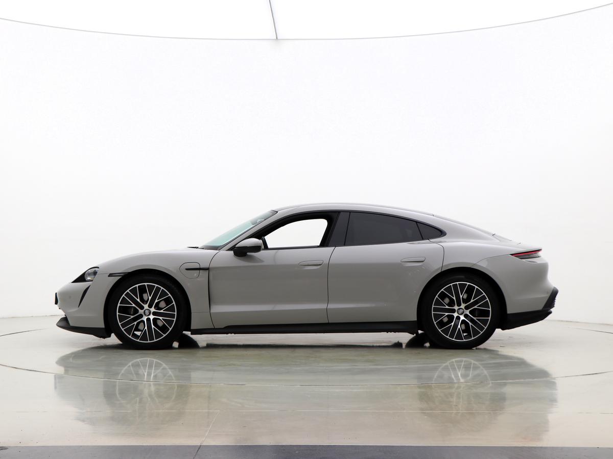 Used Porsche Taycan 2022 for sale - 77607460: Photo 6