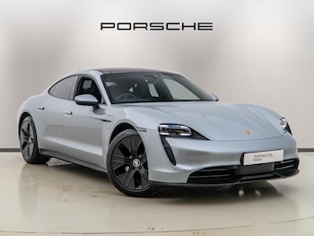 Used Porsche Taycan 2021 for sale - 76681343: Photo