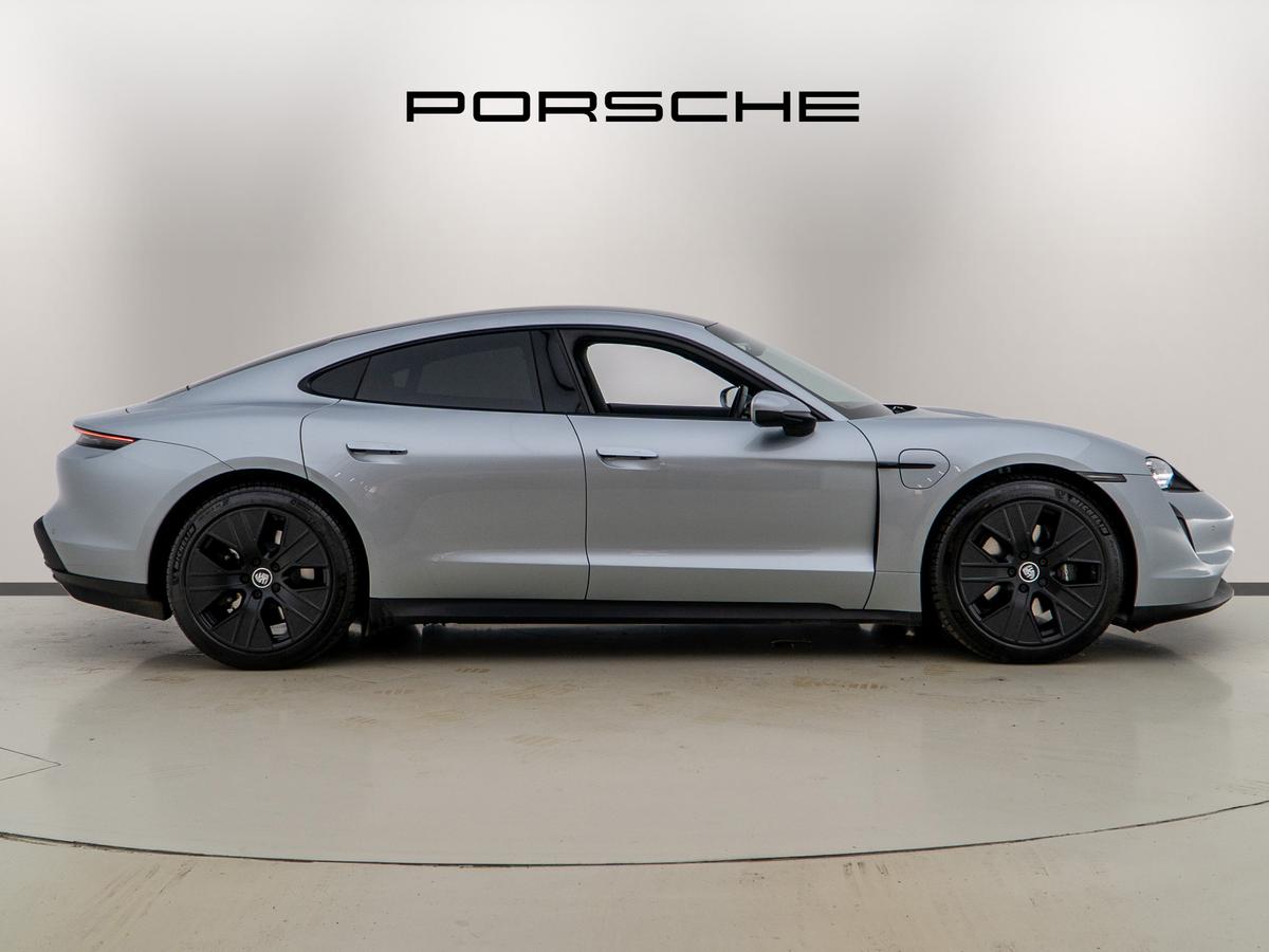 Used Porsche Taycan 2021 for sale - 76681343: Photo 5