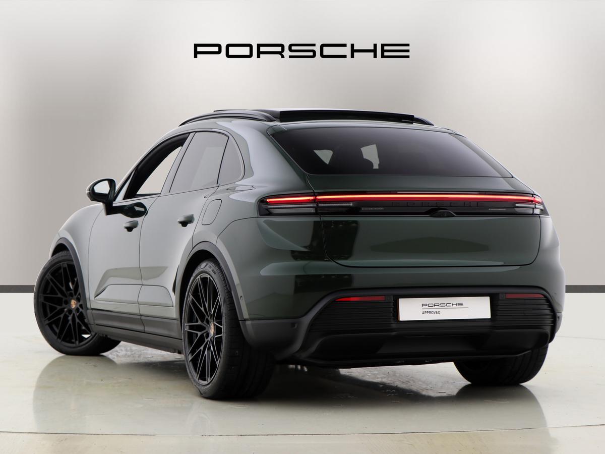 Used Porsche Macan 2025 for sale - 77420980: Photo 2