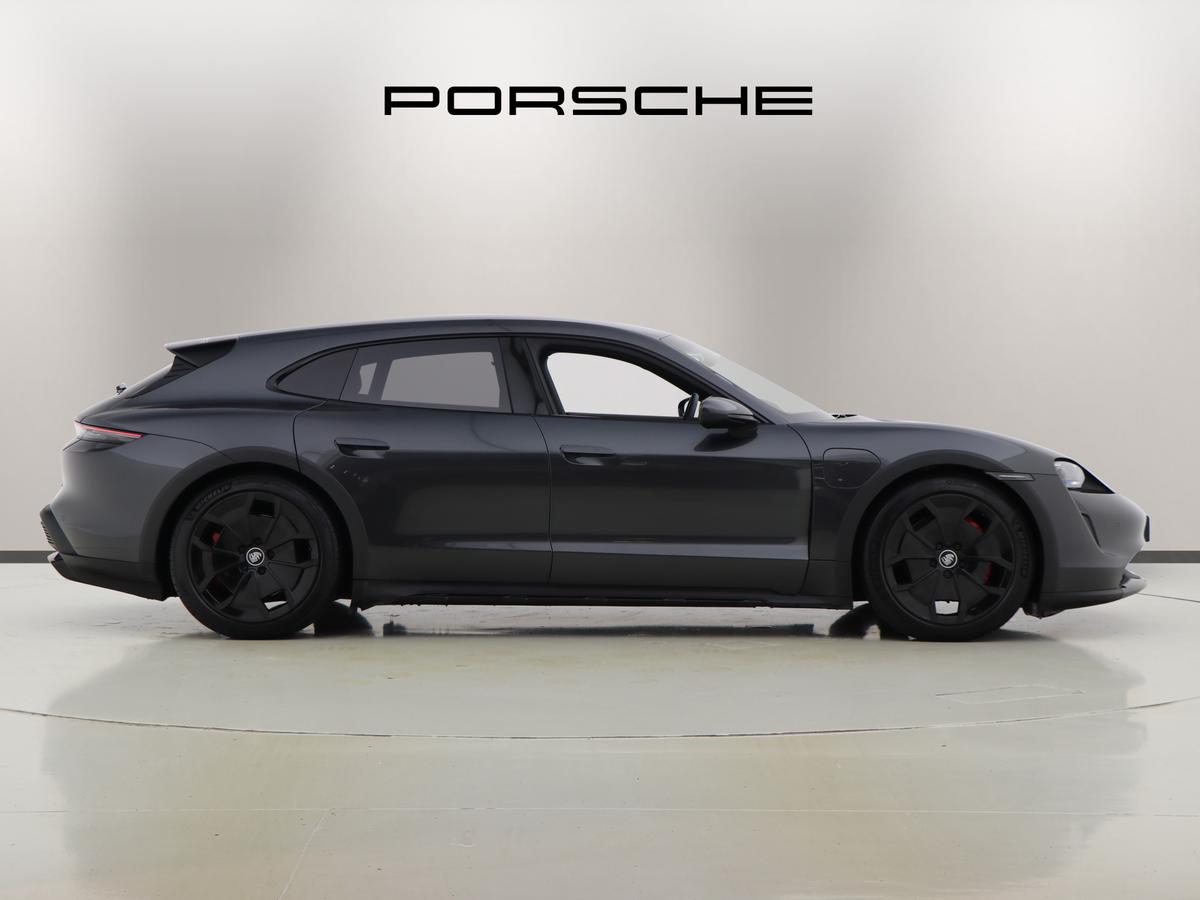 Used Porsche Taycan 2022 for sale - 76675065: Photo 5