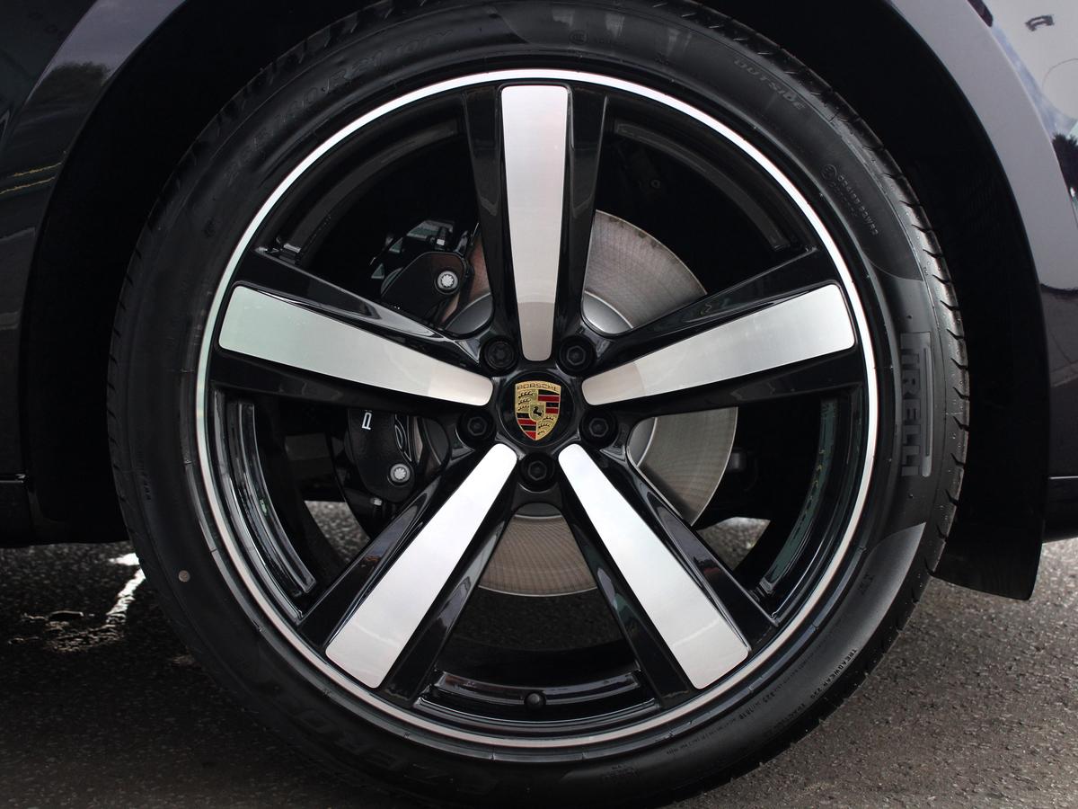 Used Porsche Macan 2025 for sale - 77388689: Photo 4