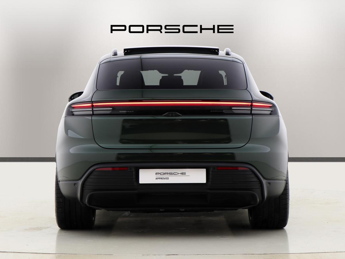Used Porsche Macan 2025 for sale - 77332854: Photo 8