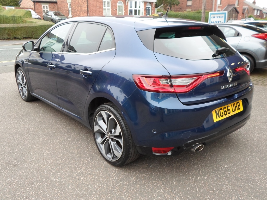 Used Renault Megane 2016 for sale - 75996590: Photo 2