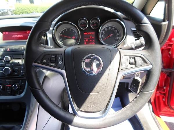 Used Vauxhall Astra GTC 2014 for sale - 74683242: Photo 5