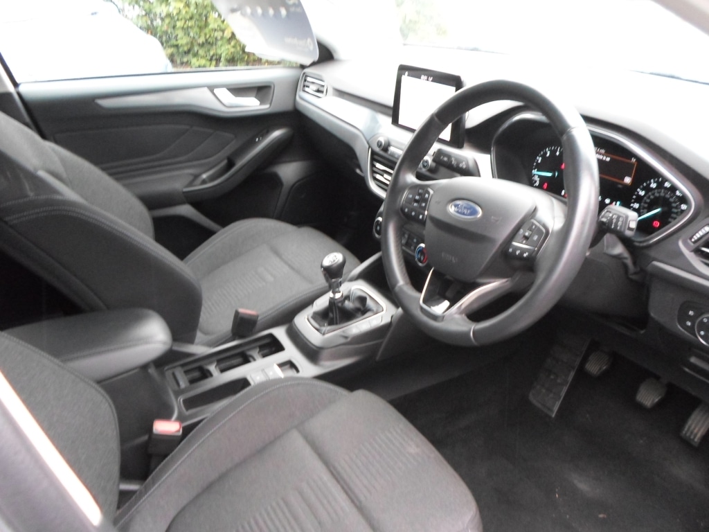 Used Ford Focus 2019 for sale - 76017980: Photo 3