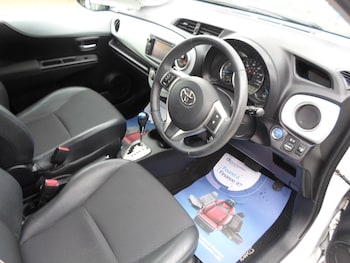 Used Toyota Yaris 2014 for sale - 78164535: Photo