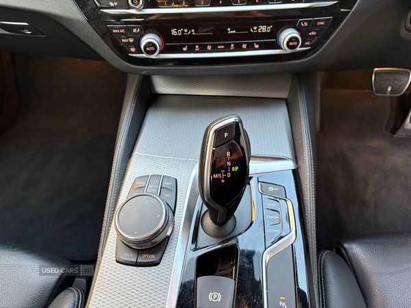 Used BMW 5 Series 2018 for sale - 76702805: Photo 14