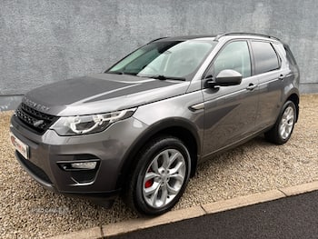 Used Land Rover Discovery Sport 2017 for sale - 79646601: Photo