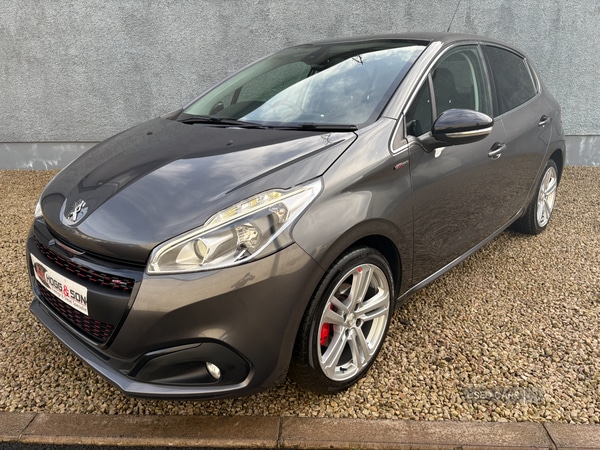 Used Peugeot 208 2018 for sale - 77926397: Photo 2