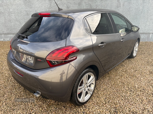 Used Peugeot 208 2018 for sale - 77926397: Photo 6
