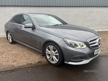 2015 - E220 BlueTEC SE 4dr 7G-Tronic