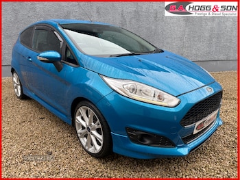 Used Ford Fiesta 2016 for sale - 76659731: Photo