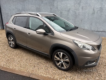 Used Peugeot 2008 2017 for sale - 79159536: Photo