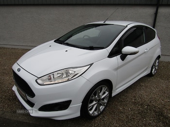 Used Ford Fiesta 2015 for sale - 75590113: Photo