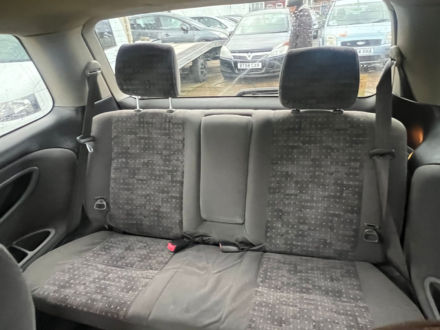 Used Toyota Previa 2016 for sale - 76507850: Photo 12