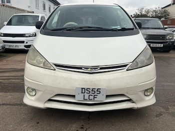 2016 (55) - 2.4 VVTi T2 8 seats 5dr