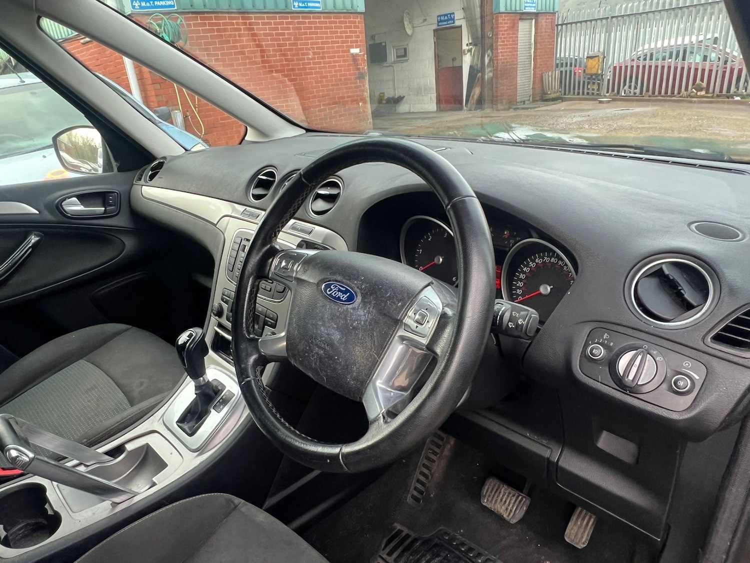 Used Ford Galaxy 2011 for sale - 76831263: Photo 11