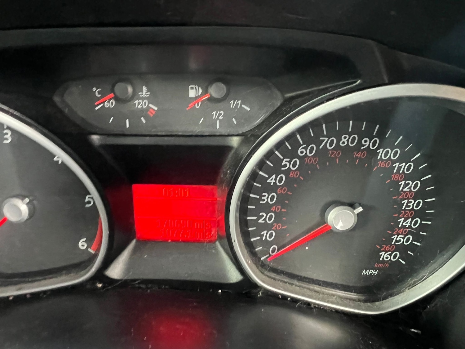 Used Ford Galaxy 2011 for sale - 76831263: Photo 12