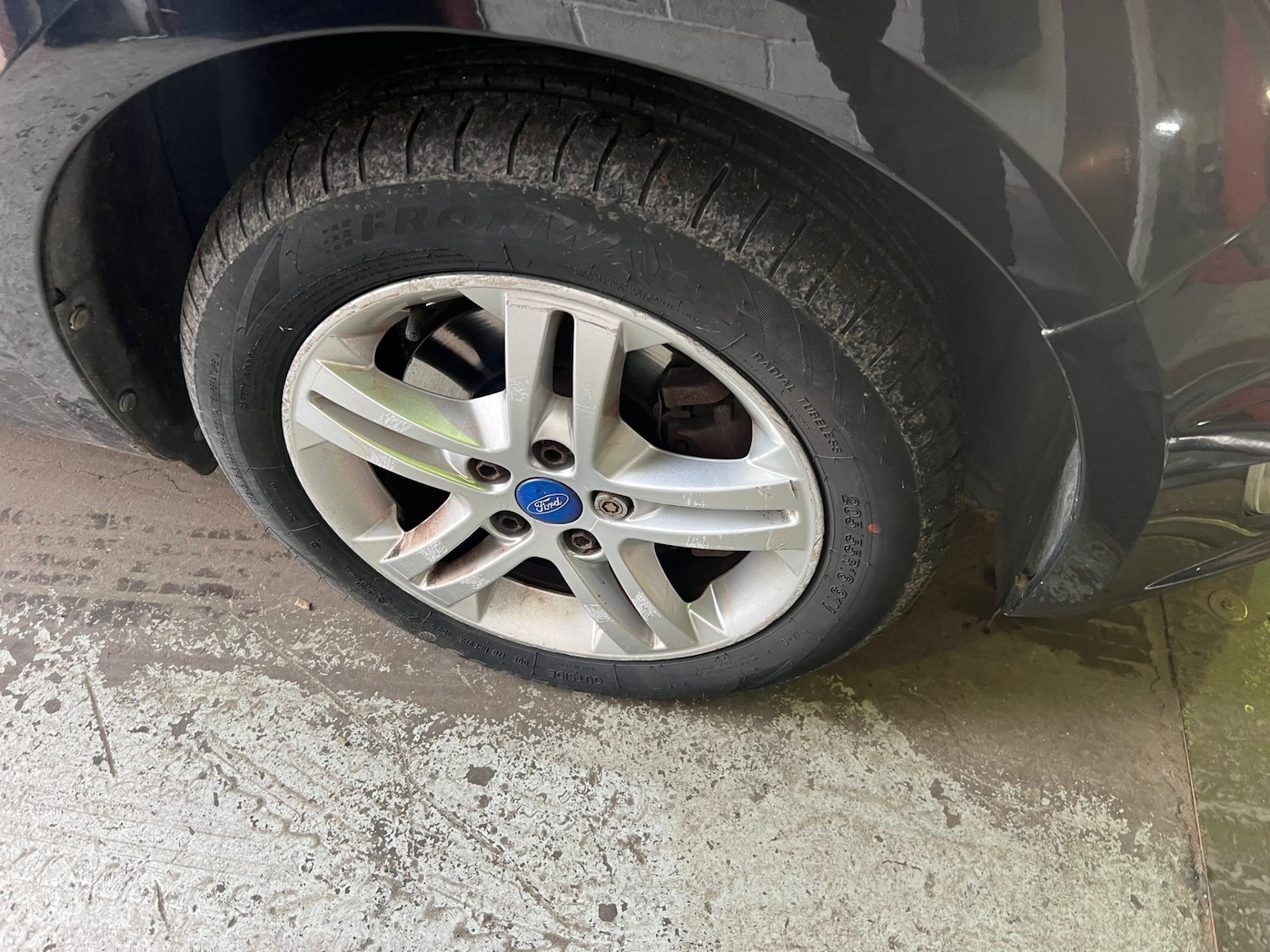 Used Ford Galaxy 2011 for sale - 76831263: Photo 8