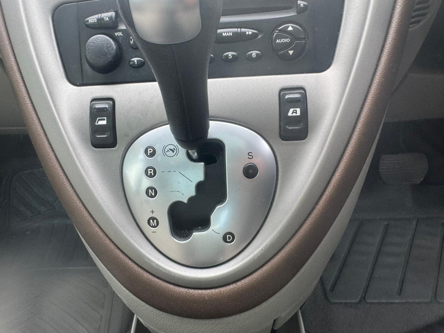 Used Mercedes-Benz A-Class 2003 for sale - 76407697: Photo 9