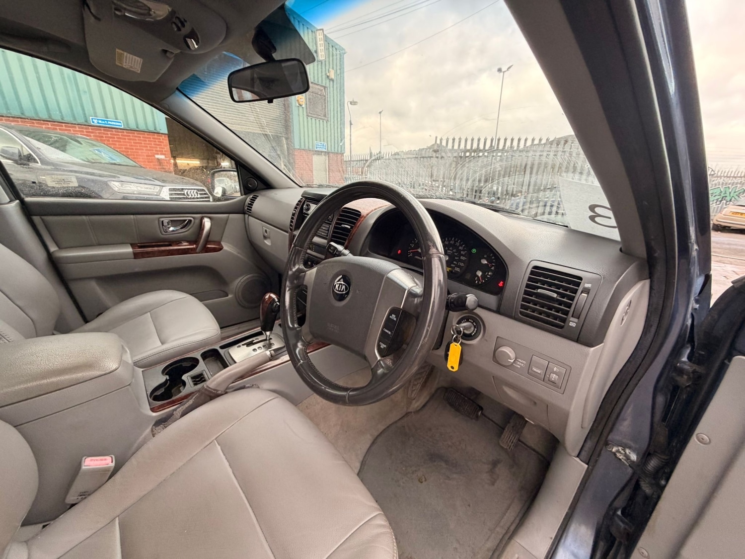 Used Kia Sorento 2004 for sale - 77127398: Photo 13