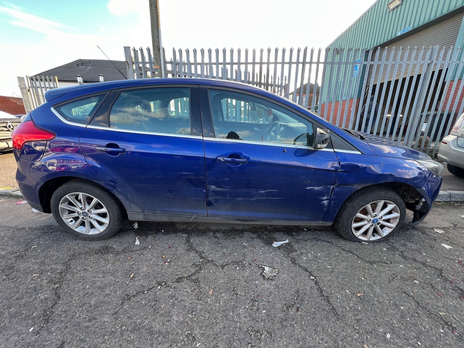 Used Ford Focus 2016 for sale - 76375627: Photo 4