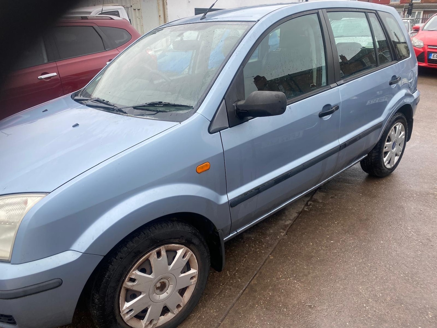 Used Ford Fusion 2004 for sale - 76317251: Photo 3