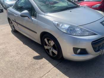 2013 (13) - 1.6 VTi Active 2dr Auto