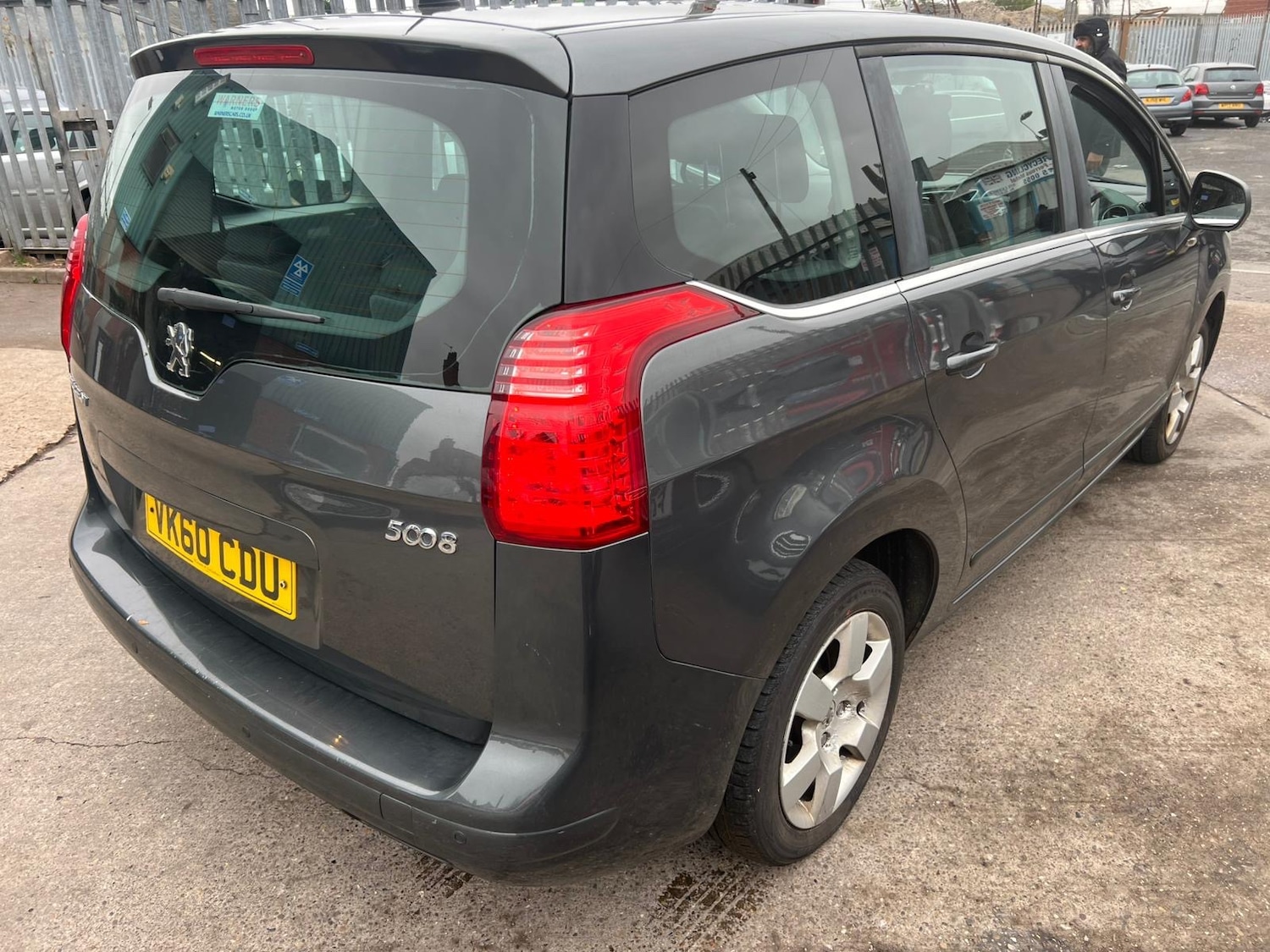 Used Peugeot 5008 2010 for sale - 76256982: Photo 6