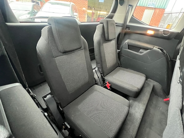 Used Peugeot 5008 2010 for sale - 76256982: Photo 9