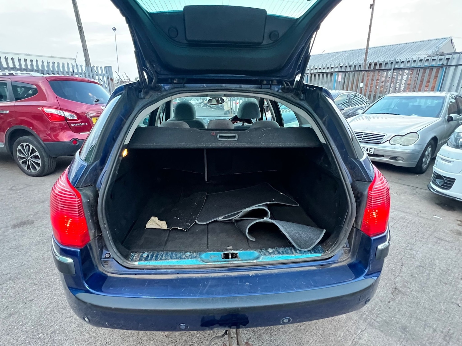 Used Peugeot 407 2005 for sale - 76093113: Photo 8