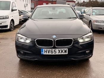 Used BMW 3 Series 2015 for sale - 77008953: Photo