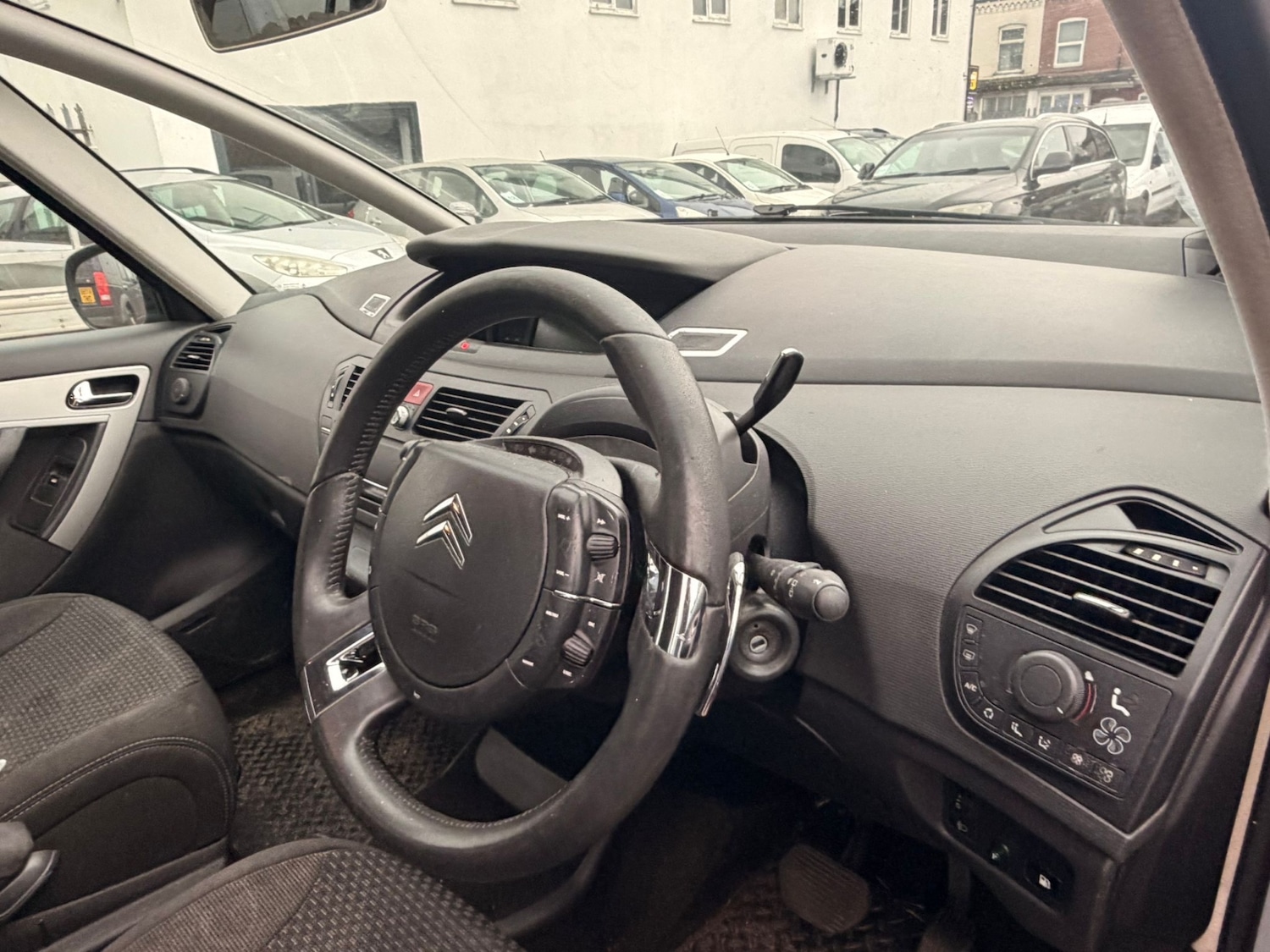Used Citroen Grand C4 Picasso 2009 for sale - 77609642: Photo 12