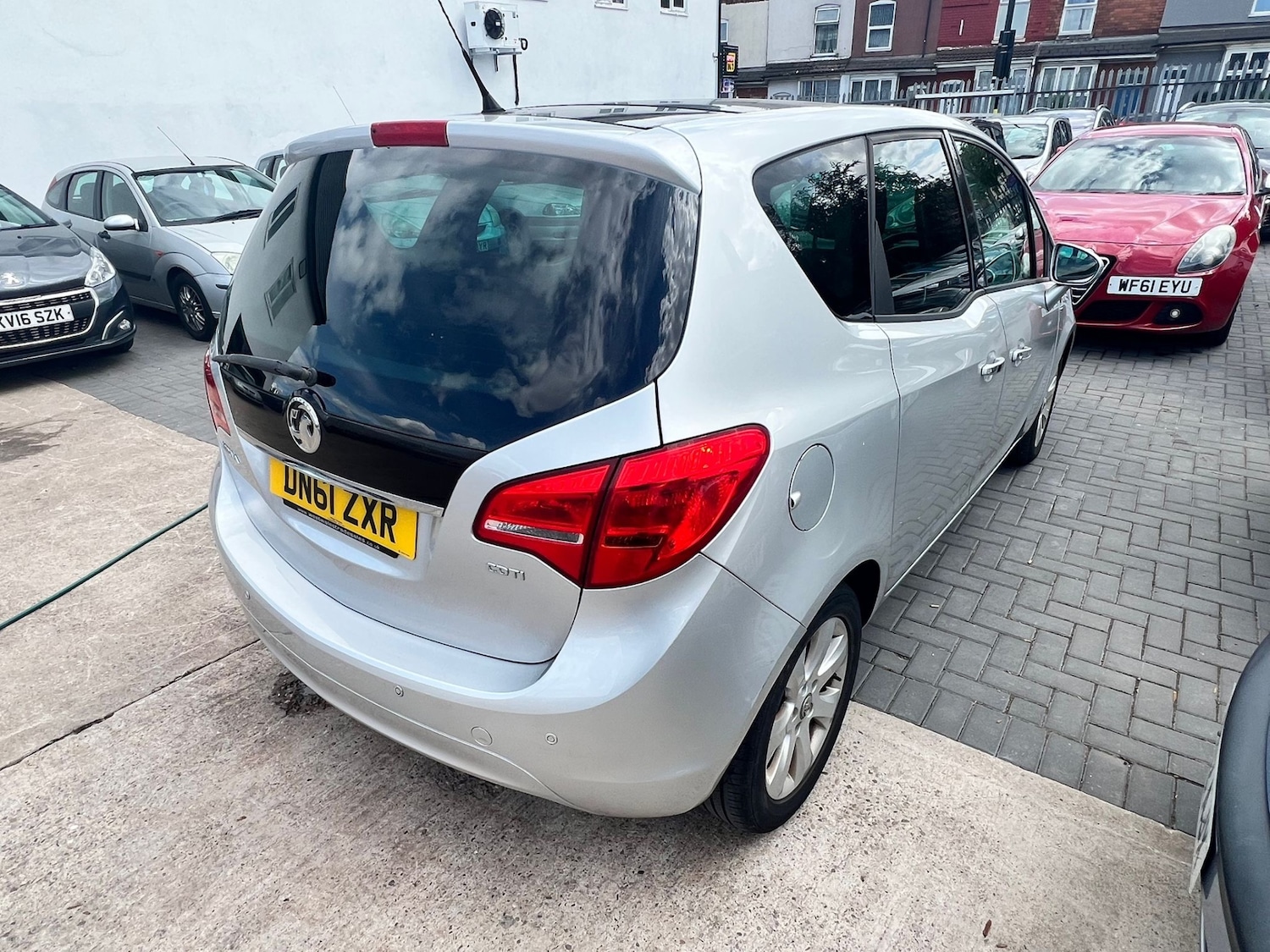 Vehicle 5