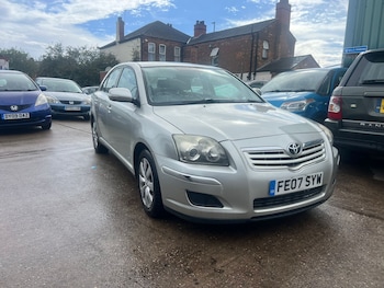 Toyota - Avensis