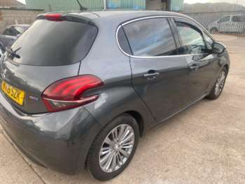 Used Peugeot 208 2016 for sale - 75289413: Photo