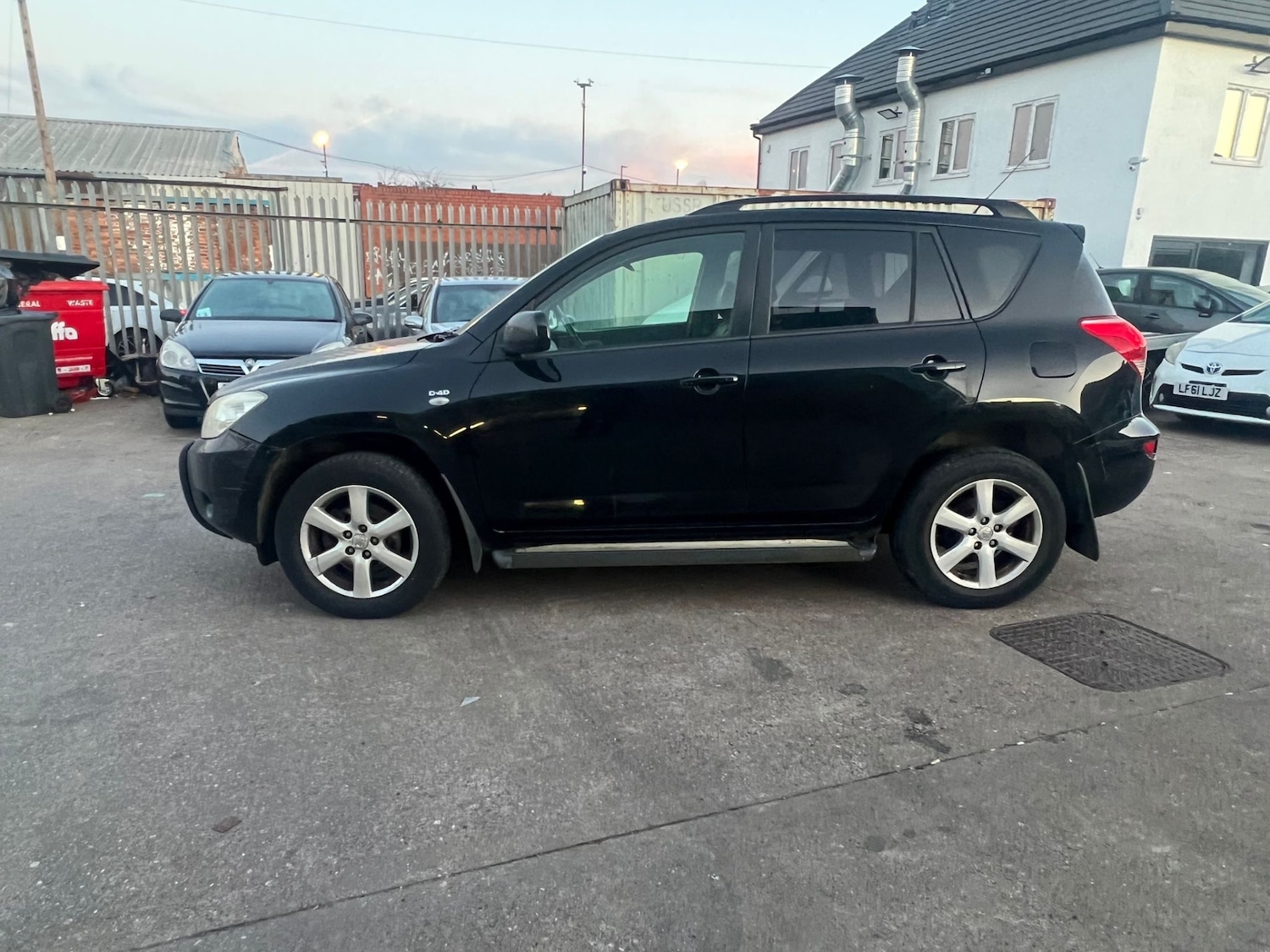 Used Toyota RAV4 2008 for sale - 76640684: Photo 4