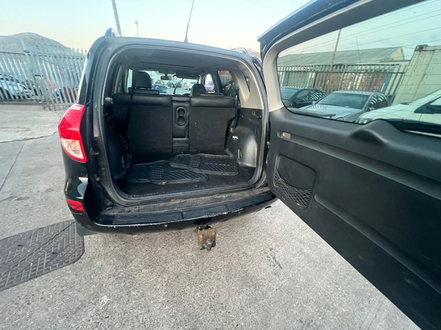 Used Toyota RAV4 2008 for sale - 76640684: Photo 8